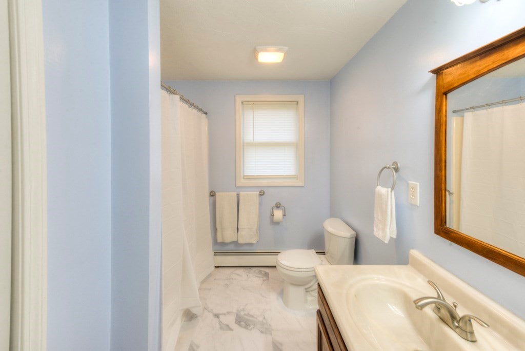 4 Matteo St, Worcester, MA Photo #21