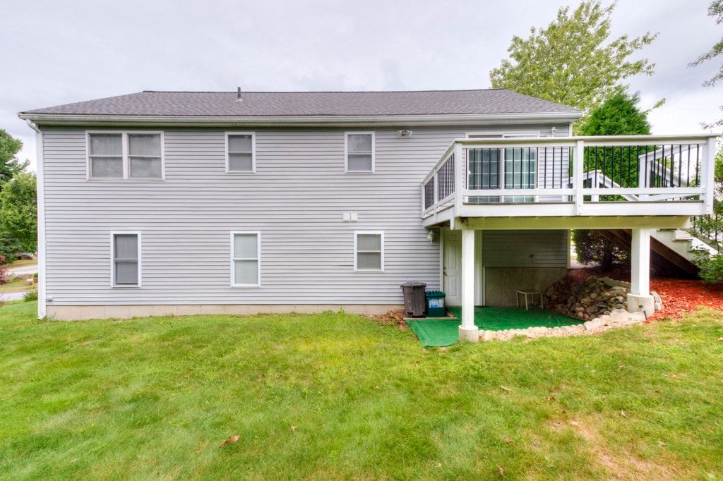 4 Matteo St, Worcester, MA Photo #40