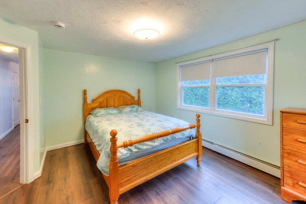 4 Matteo St, Worcester, MA Photo #13