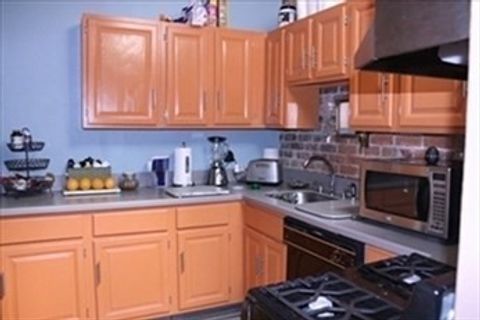 70 Clarendon St 4 Boston MA 02116