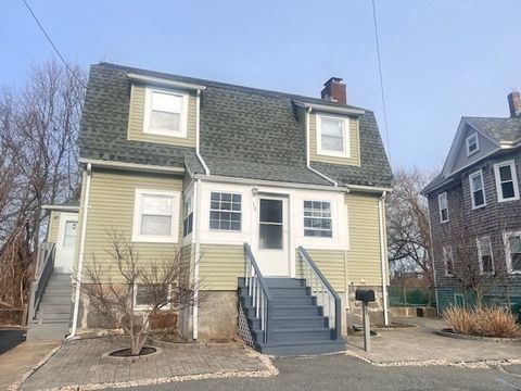 26 Lawrence St Quincy MA 02169
