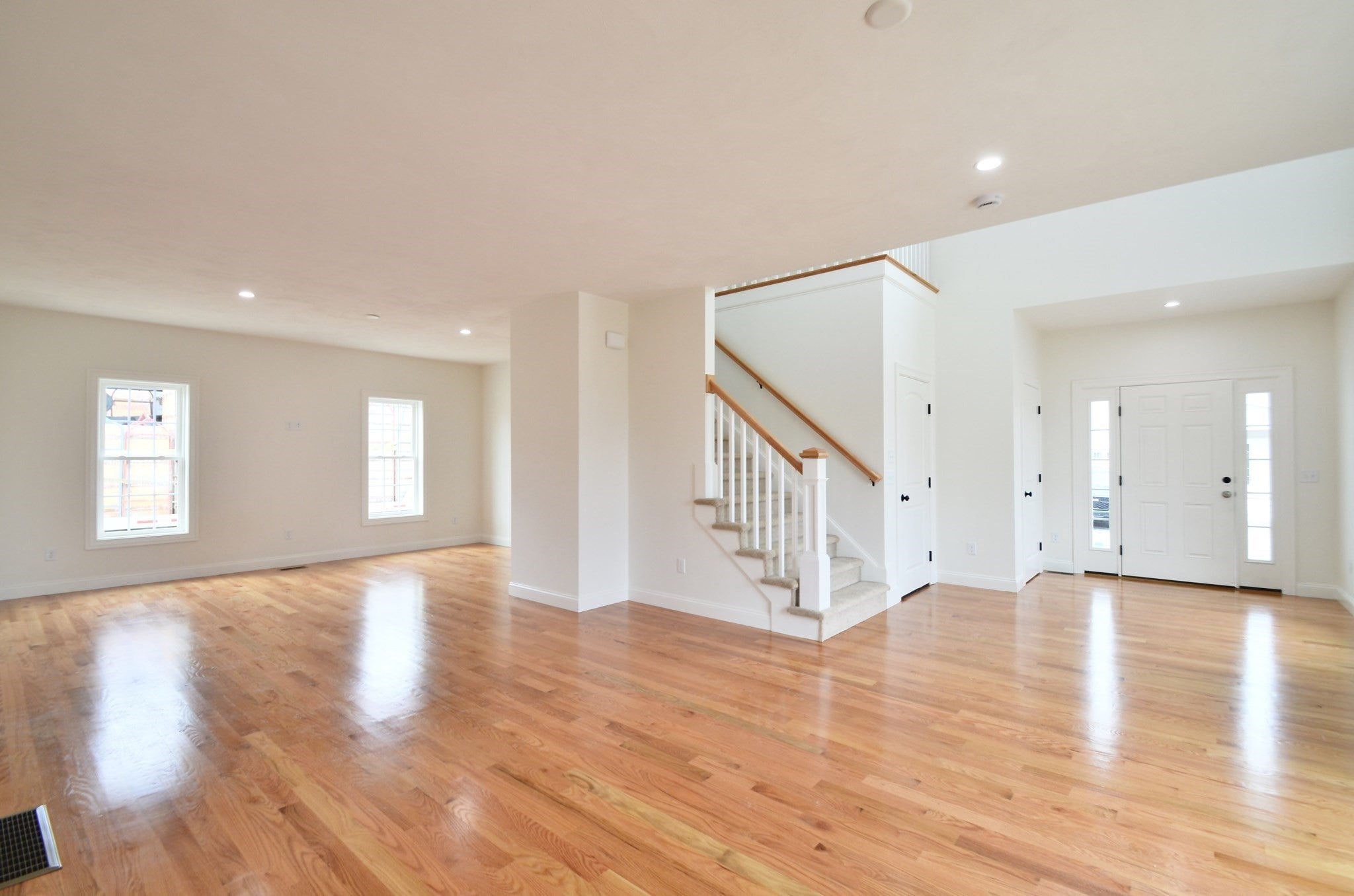 215A Crownshield #20A, Uxbridge, MA, 215A Crownshield #20A, Uxbridge, MA Photo #6