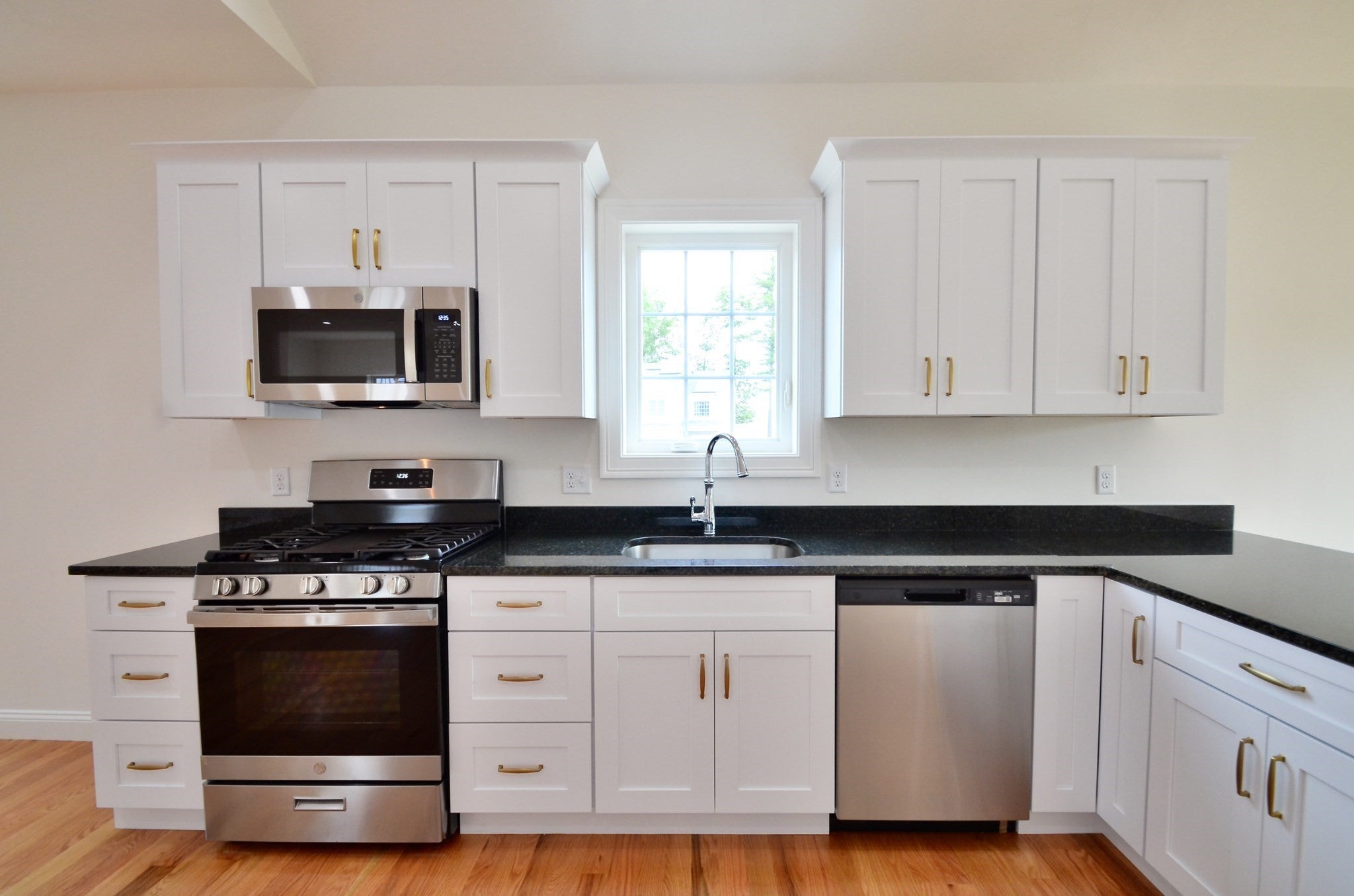 215A Crownshield #20A, Uxbridge, MA, 215A Crownshield #20A, Uxbridge, MA Photo #7