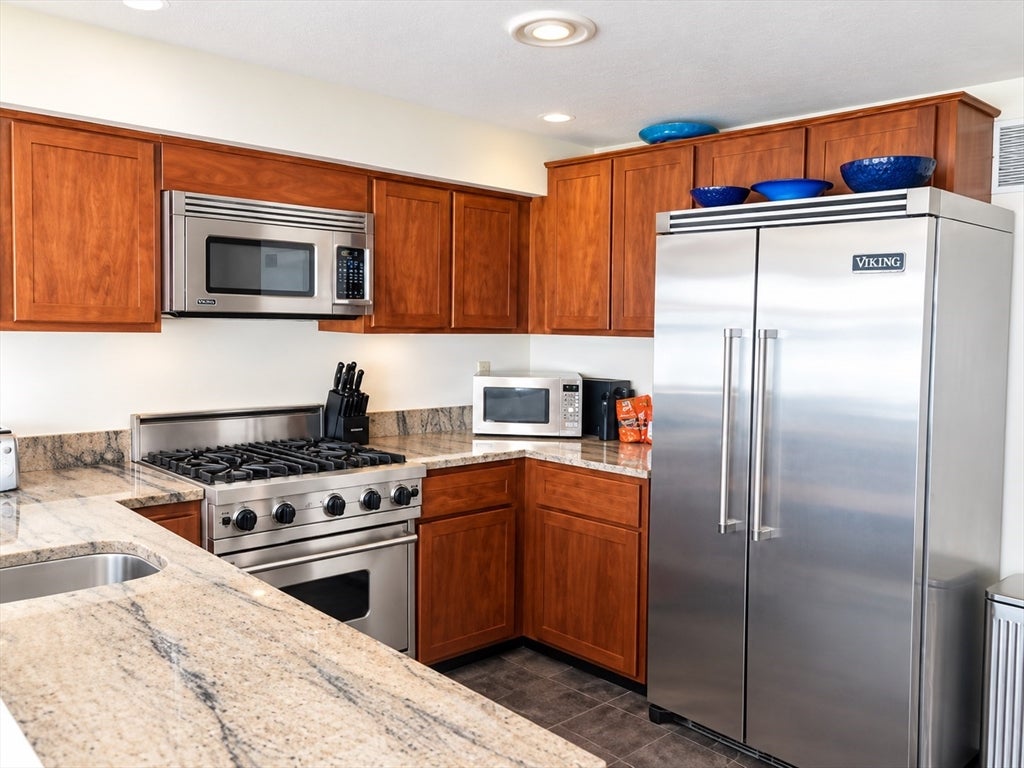35 Oceanside Dr #35, Hull, MA, 35 Oceanside Dr #35, Hull, MA Photo #4