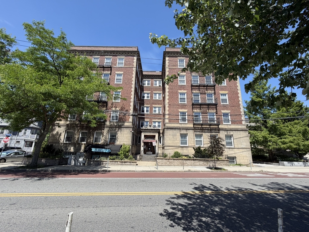 36 College Ave
