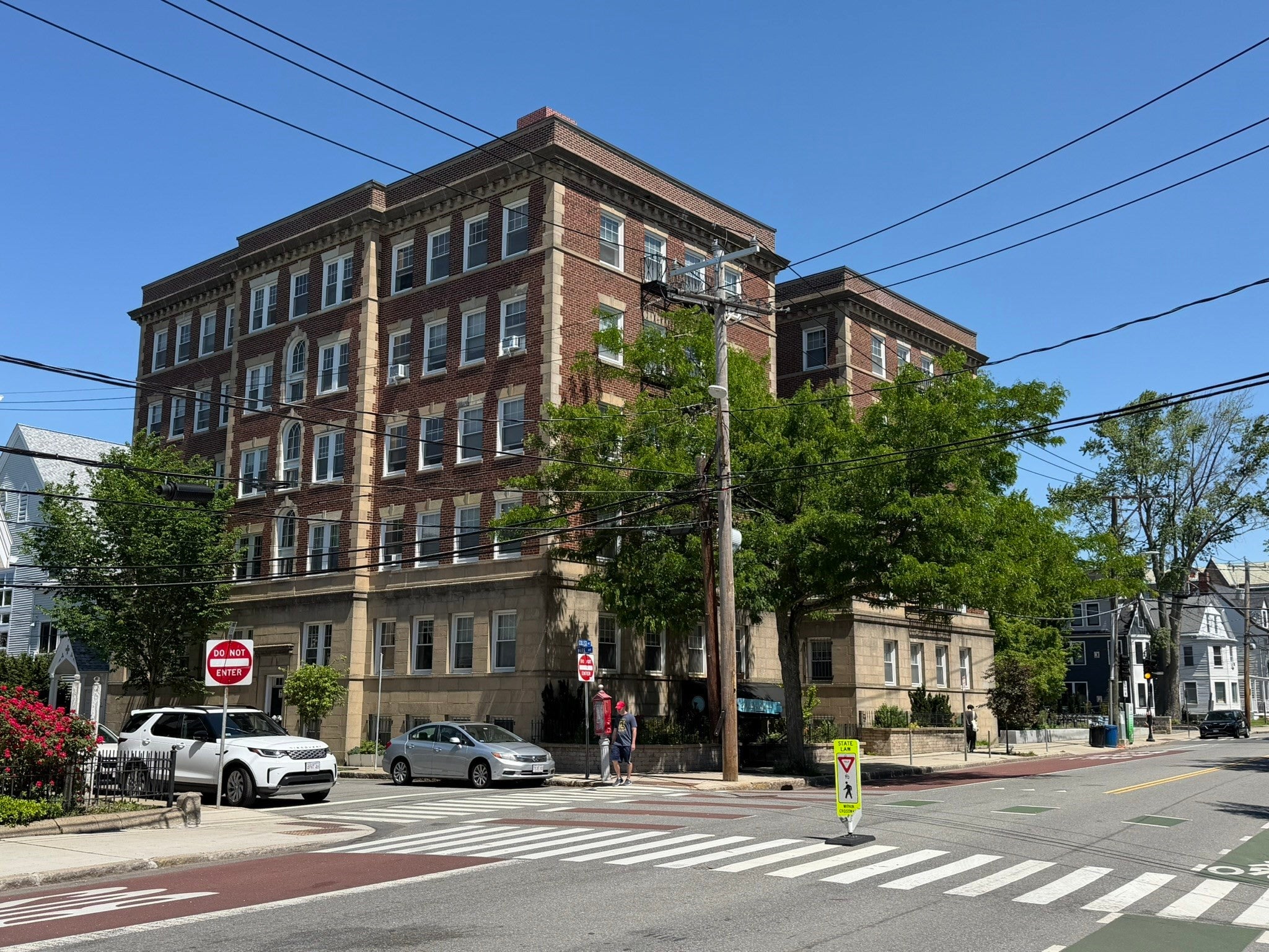36 College Ave
