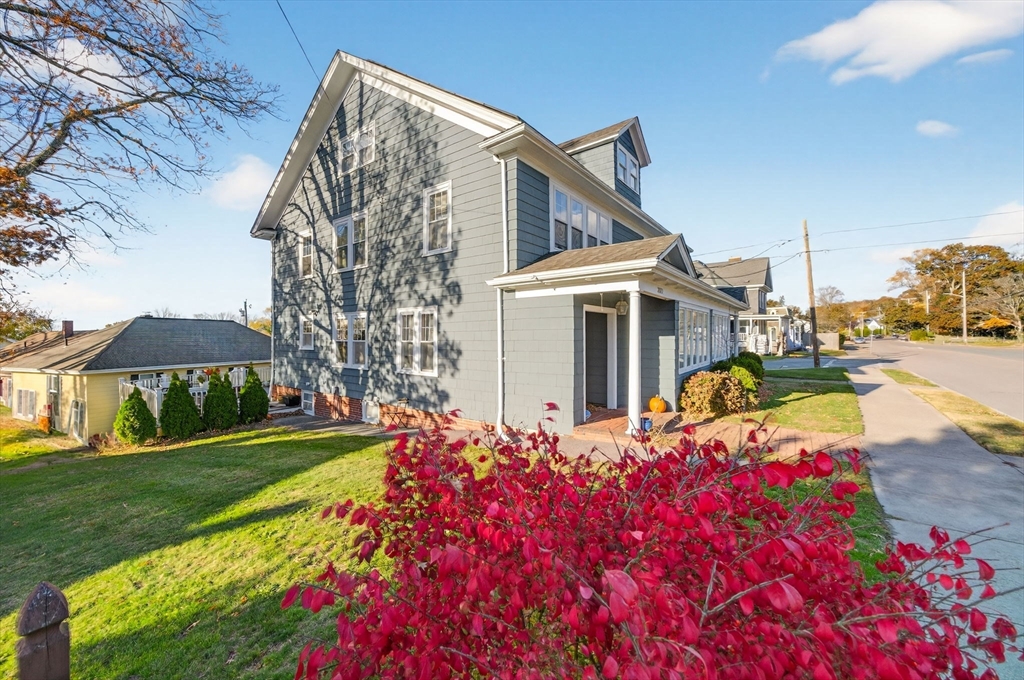 2022-2030 Highland Ave