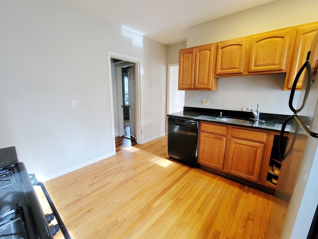 22 Saint Marks Rd 1