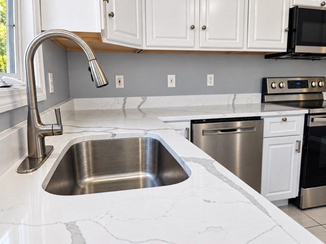3-A Friedel Street, Worcester MA 01603