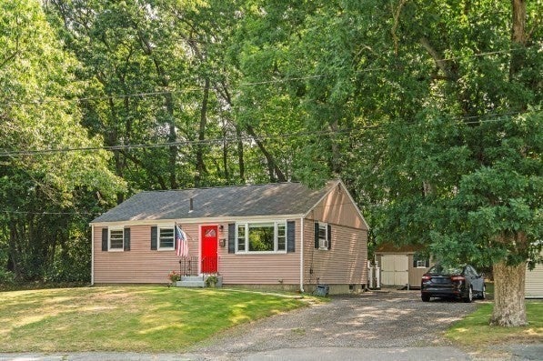 Photo of 4 Edward Cody Ln, Weymouth, MA