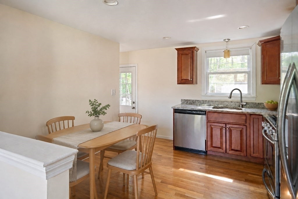 4 Edward Cody Ln