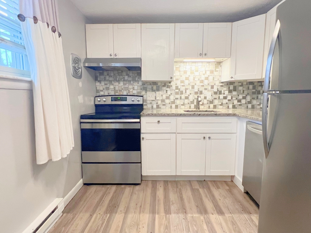 198 Boston Post Rd E 1