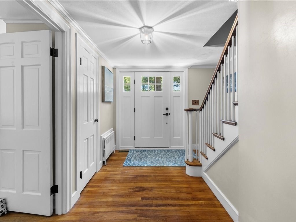 38 Cottage Ln