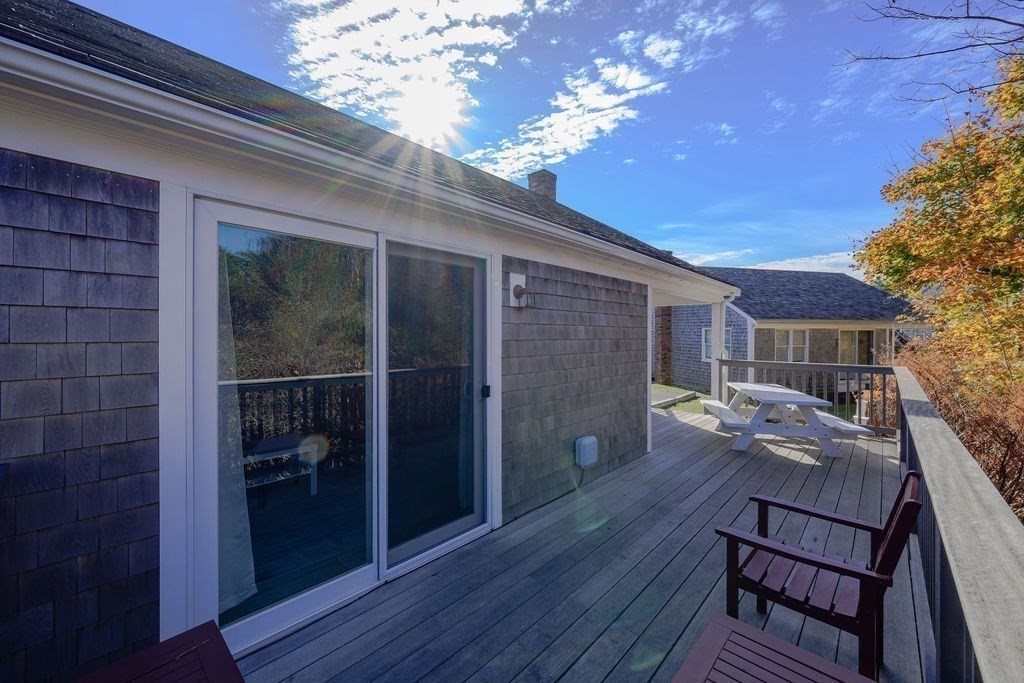 Wellfleet, Massachusetts 02667, United States, 3 Bedrooms Bedrooms, ,2 BathroomsBathrooms,Residential,Contingent,33592