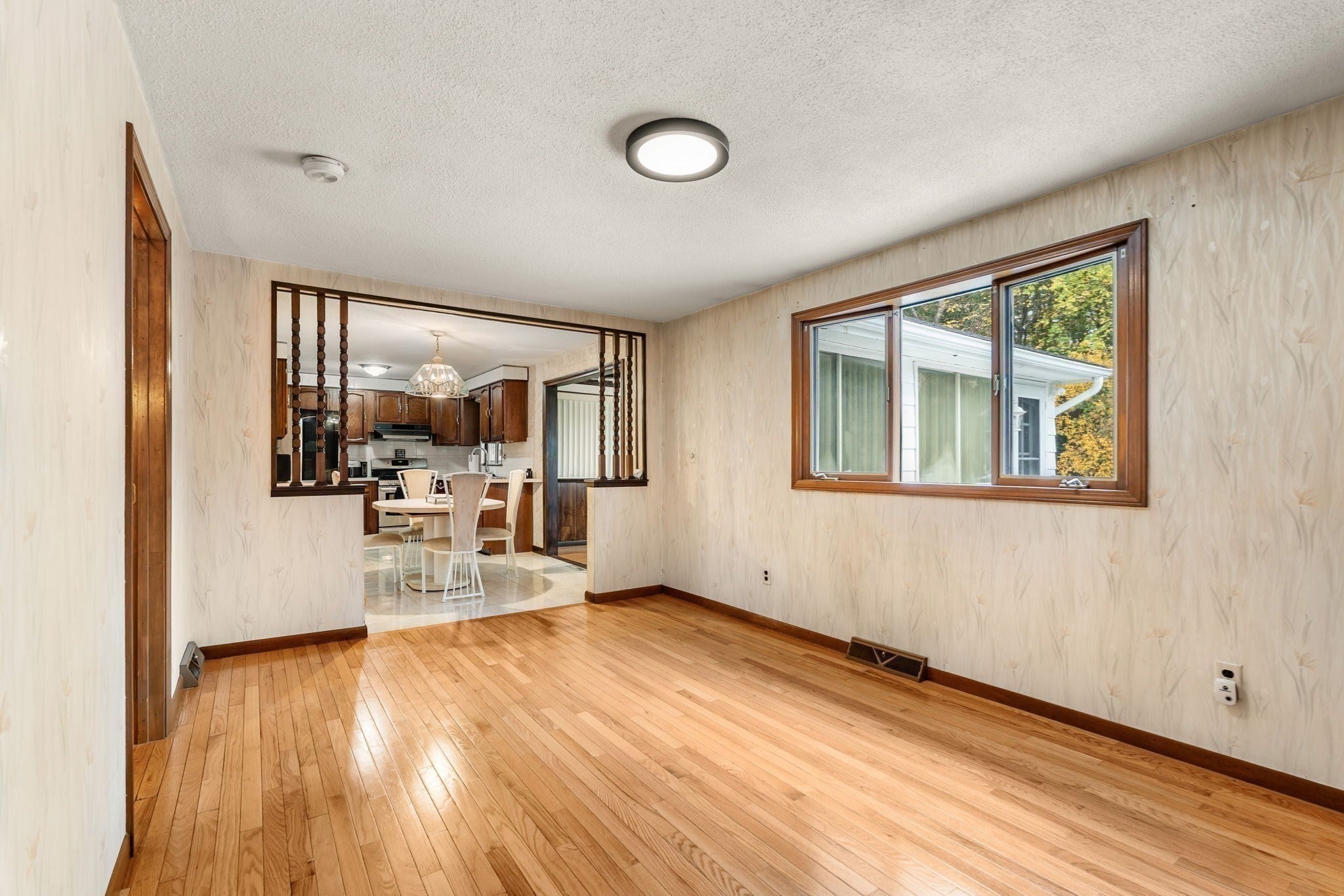 27 Charme Rd, Tewksbury, MA Photo #16