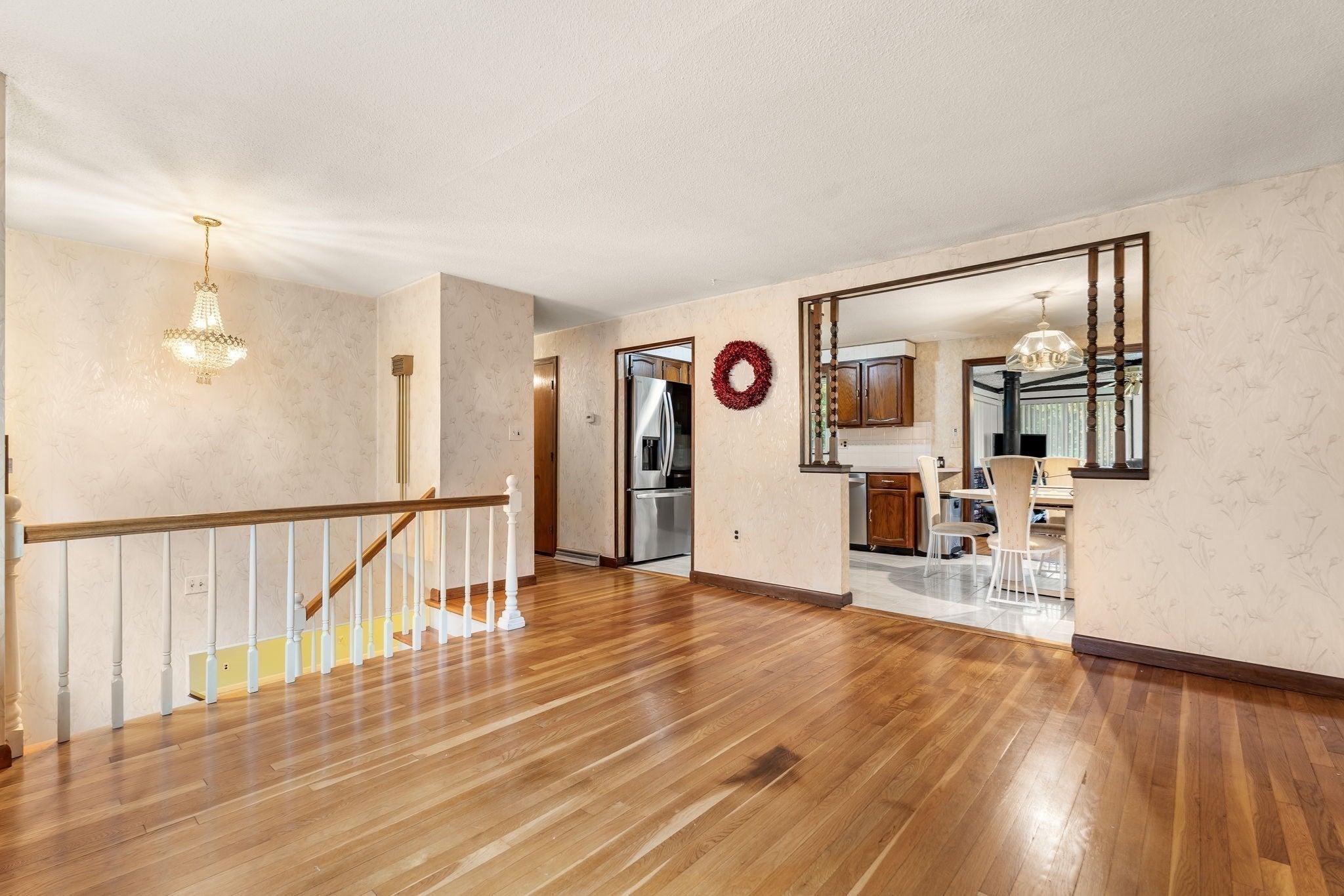27 Charme Rd