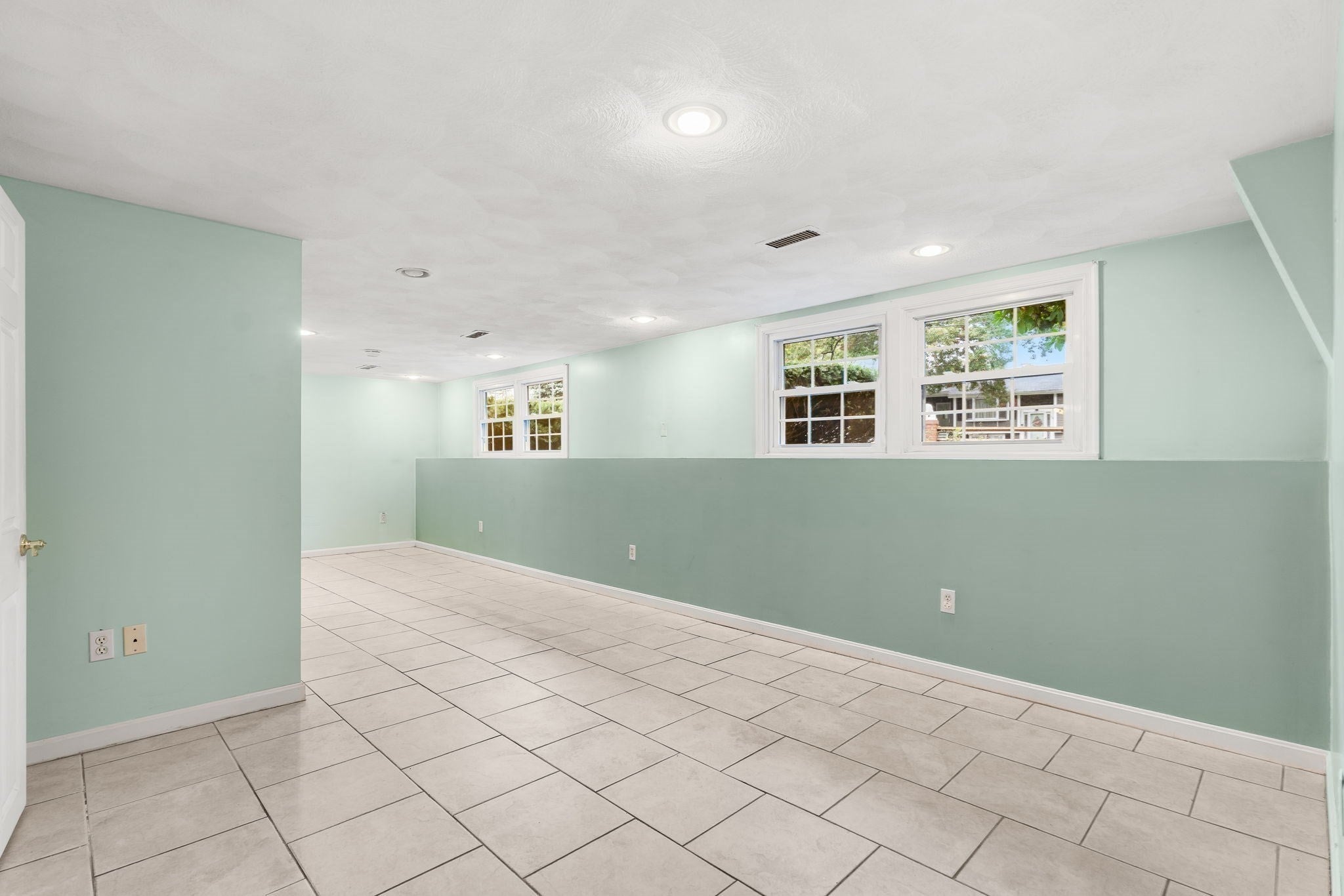 27 Charme Rd, Tewksbury, MA Photo #28