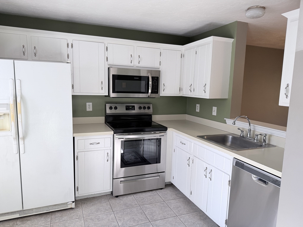 2 Country Village Way 2