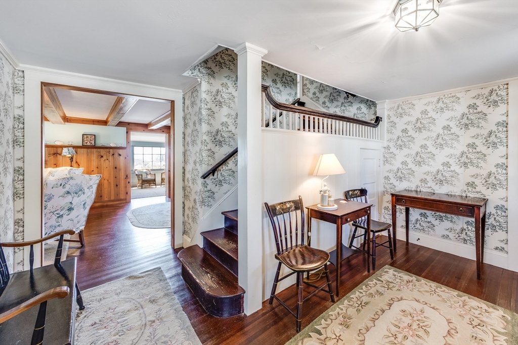 35 Grayton Ave