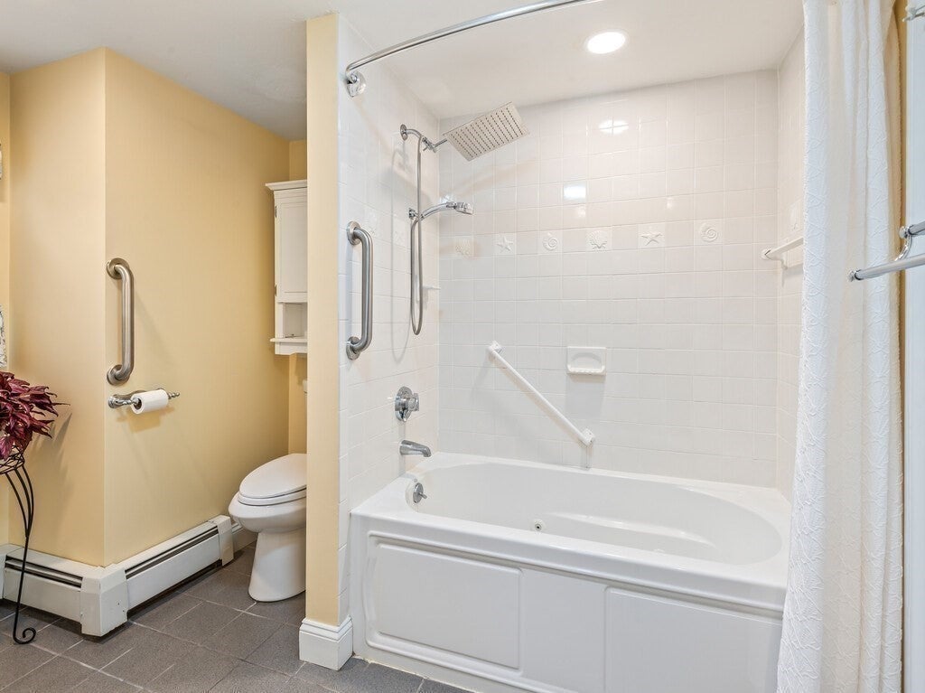 18 Crown St, Spencer, MA Photo #19