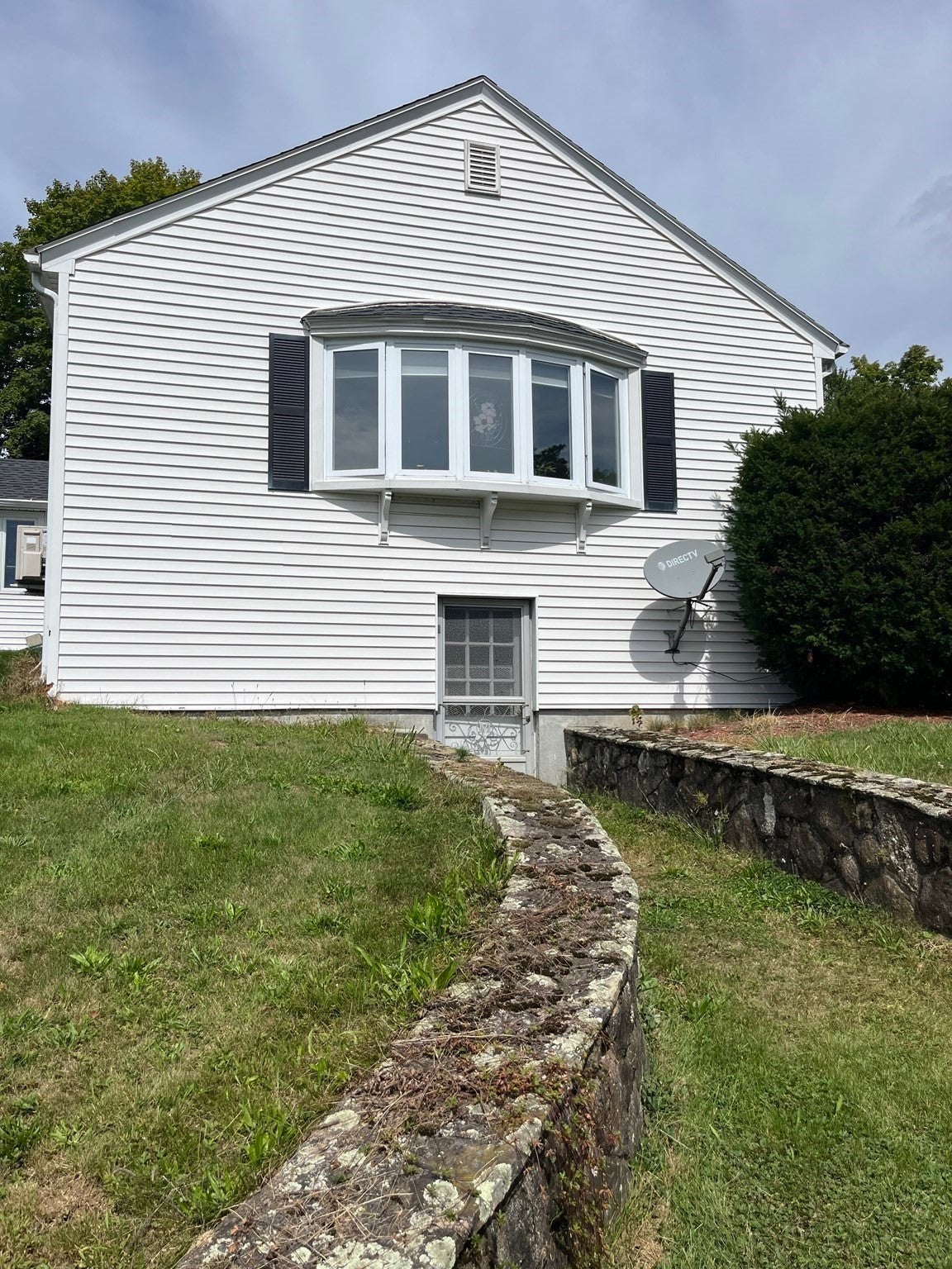 18 Crown St