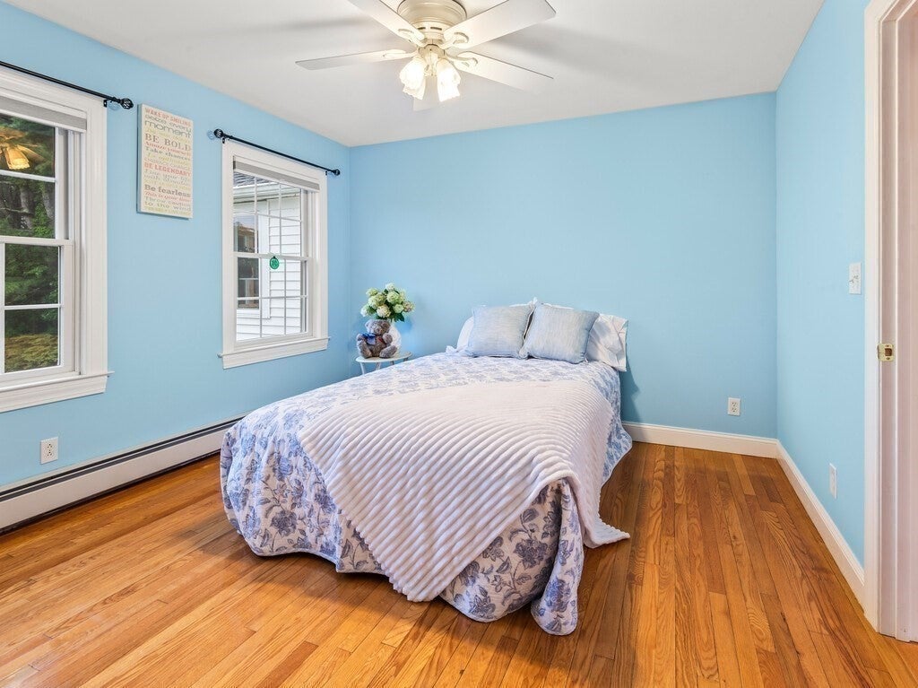 18 Crown St, Spencer, MA Photo #15