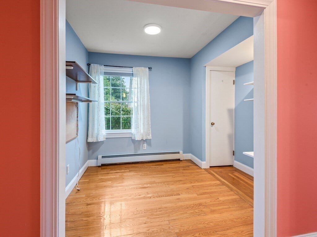 18 Crown St, Spencer, MA Photo #20