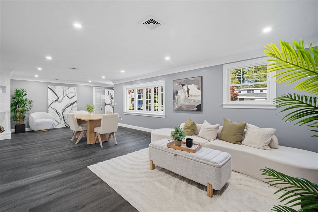 36 Pondview Cir