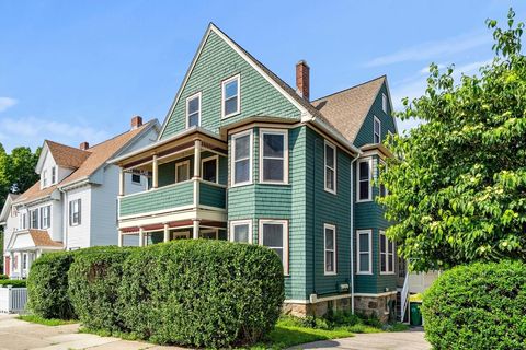 36 Willow Street 3 Newton MA 02459