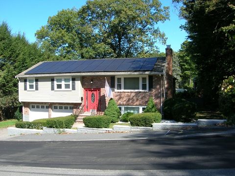 223 Robert Rd Dedham MA 02026