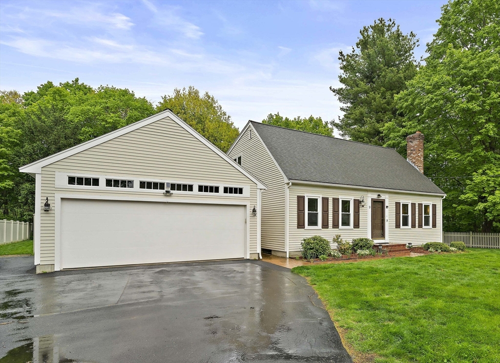 9 Rice Ave.