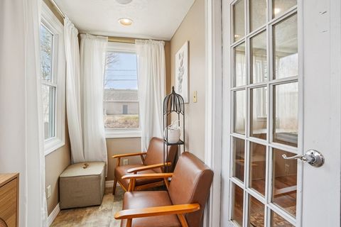 Photo of 16 Middlesex St #5, Chelmsford, MA 01863 (MLS # 73495268)