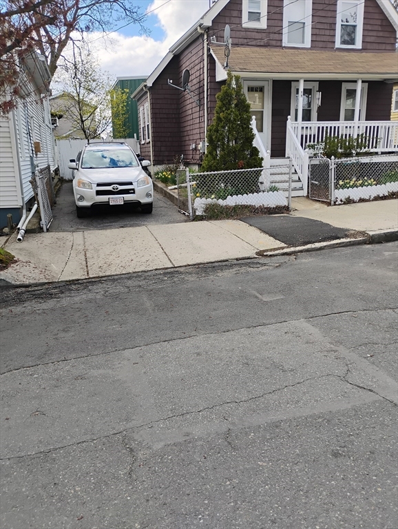 11 Winter Street St