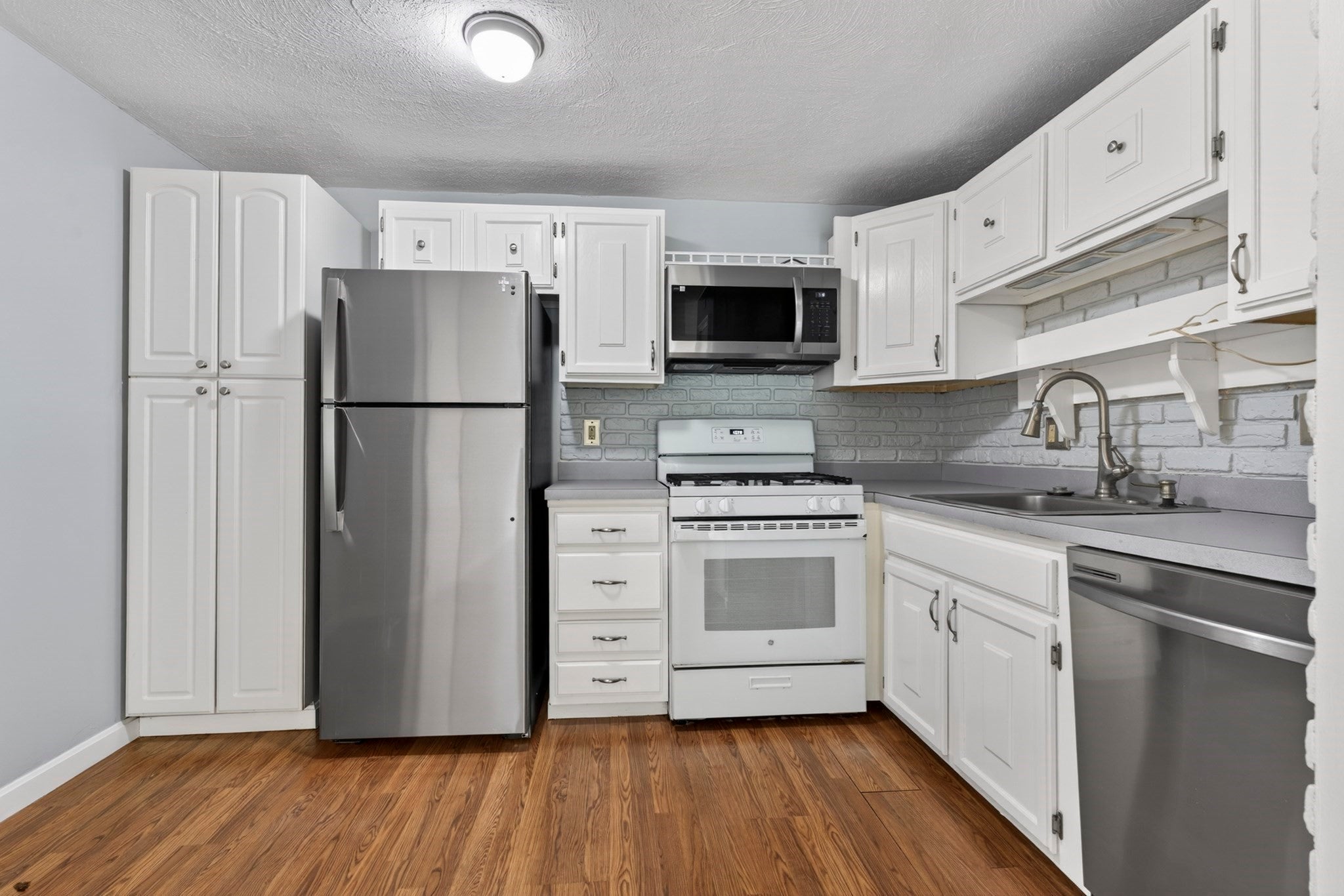 7 Karen Circle #2A, Billerica, MA, 7 Karen Circle #2A, Billerica, MA Photo #2
