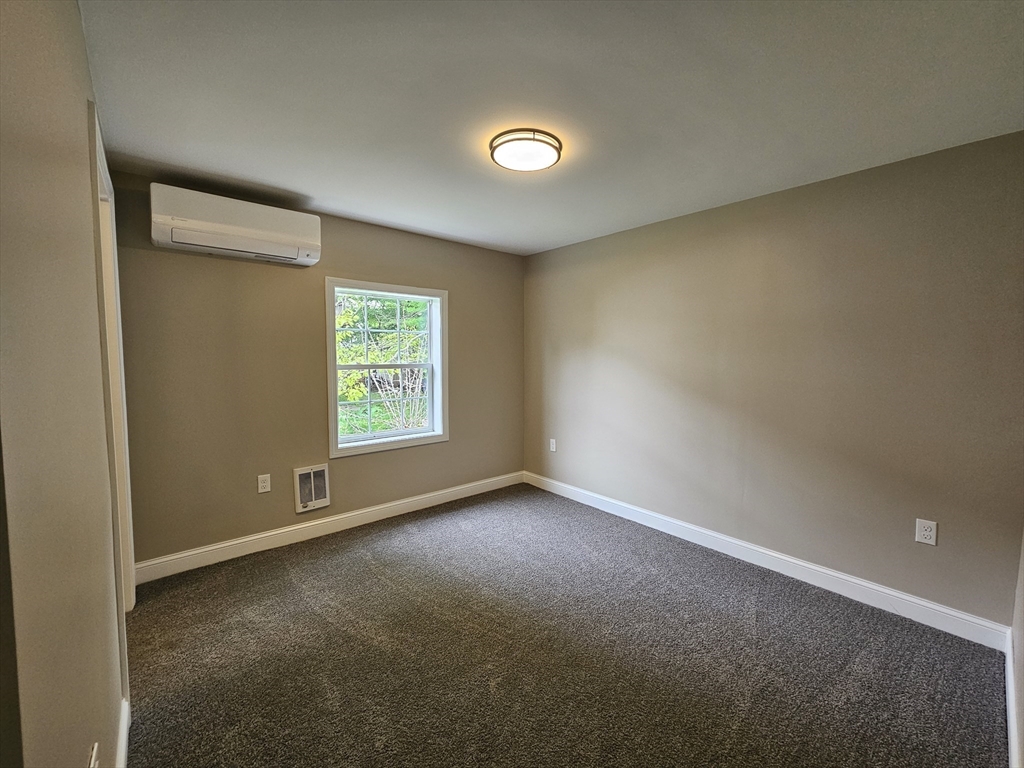 11 W School St, Westfield, MA, 11 W School St, Westfield, MA Photo #16