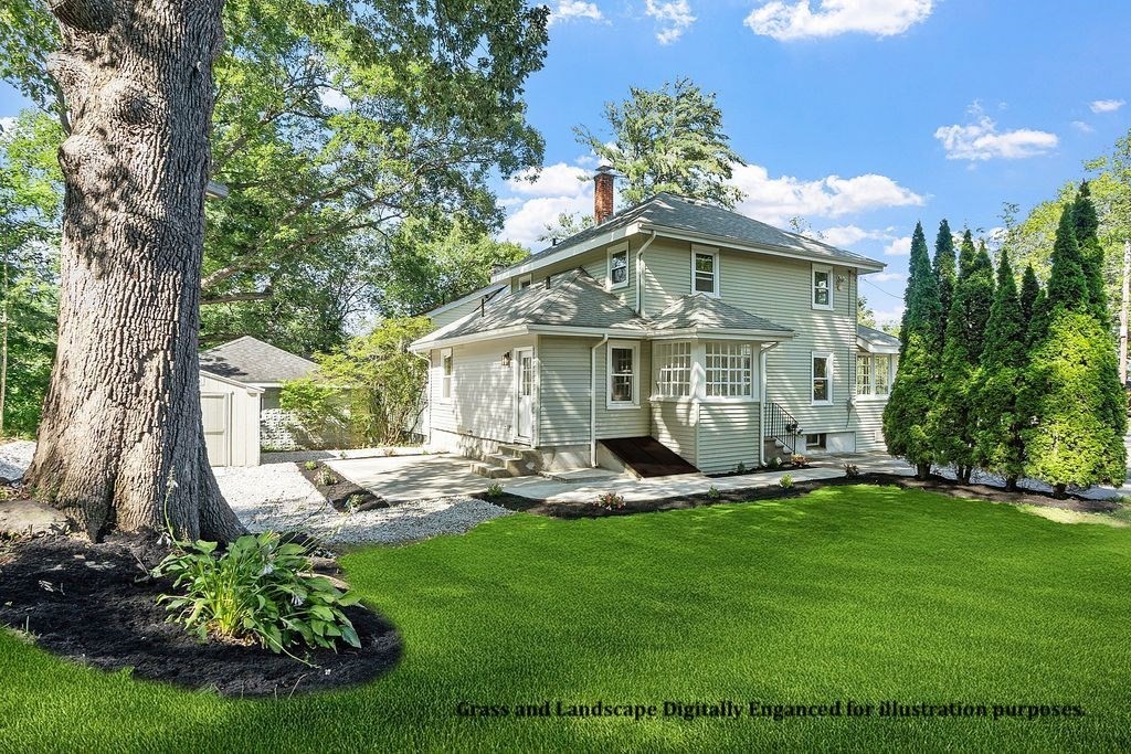 12 Romola Rd