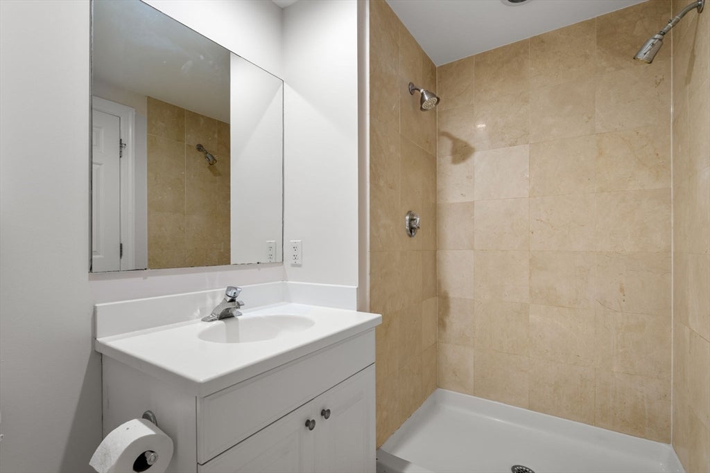 73 Chelsea St #305, Boston, MA, 73 Chelsea St #305, Boston, MA Photo #10
