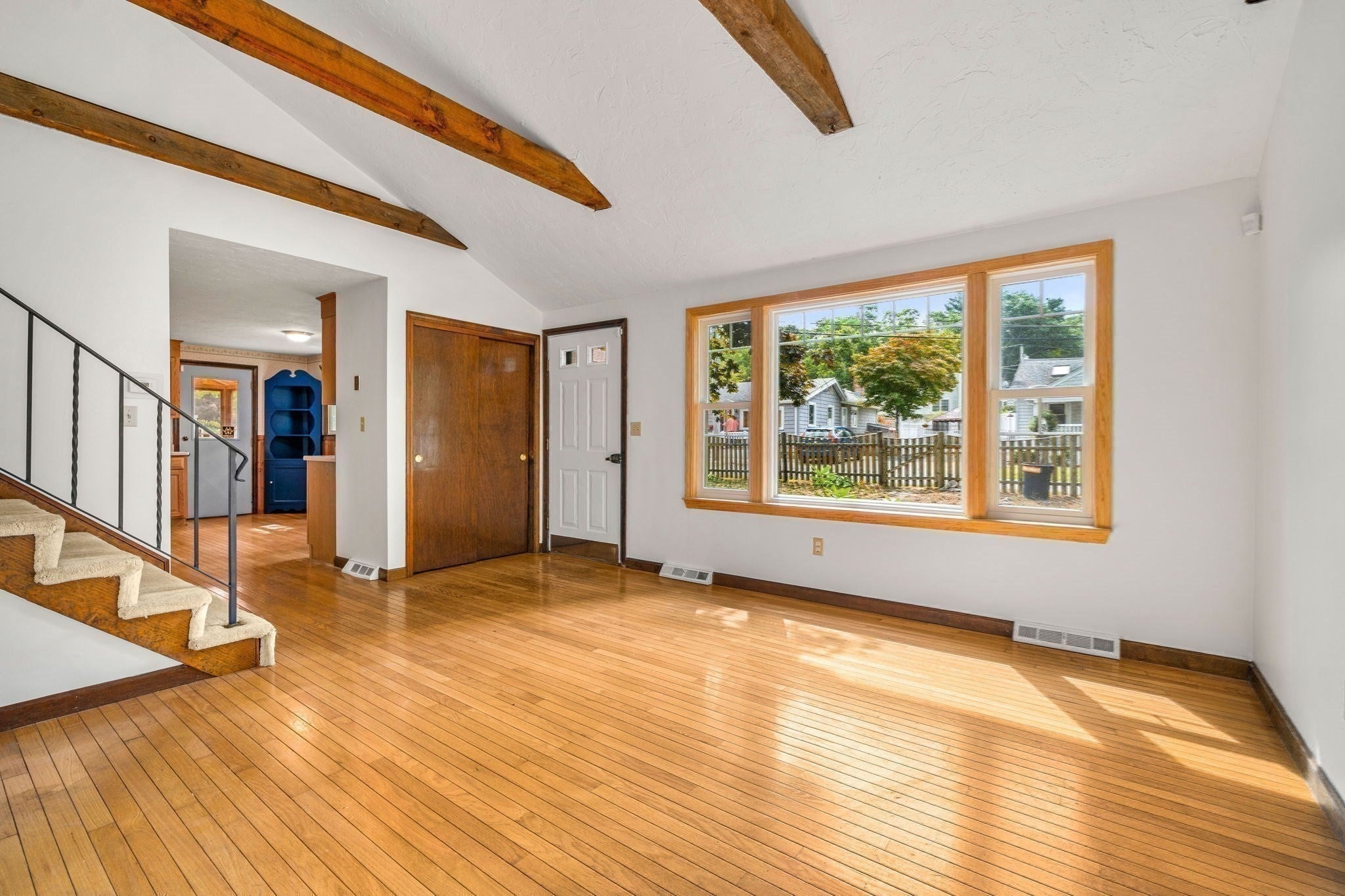 36 Perry Street, Weymouth, MA Photo #6