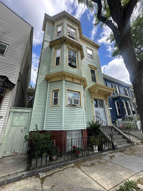 74 Trenton St