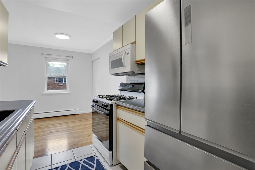 272 Regency Park Dr 272