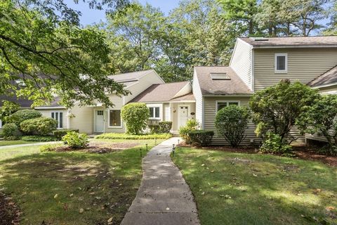 18B Pilgrim Dr 24 Westford MA 01886