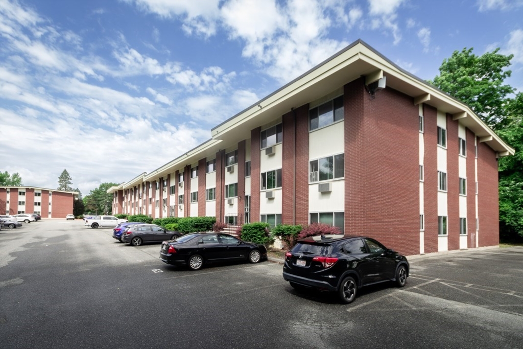 74 Beach St 6-8