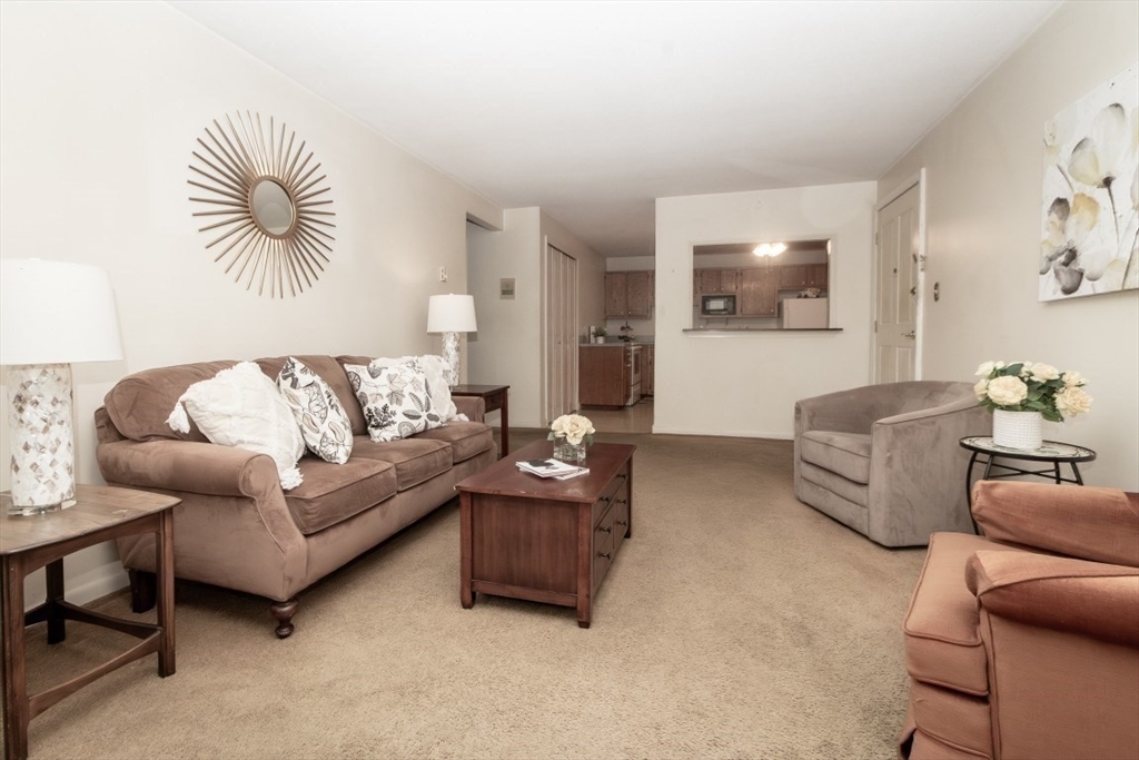 74 Beach St 6-8