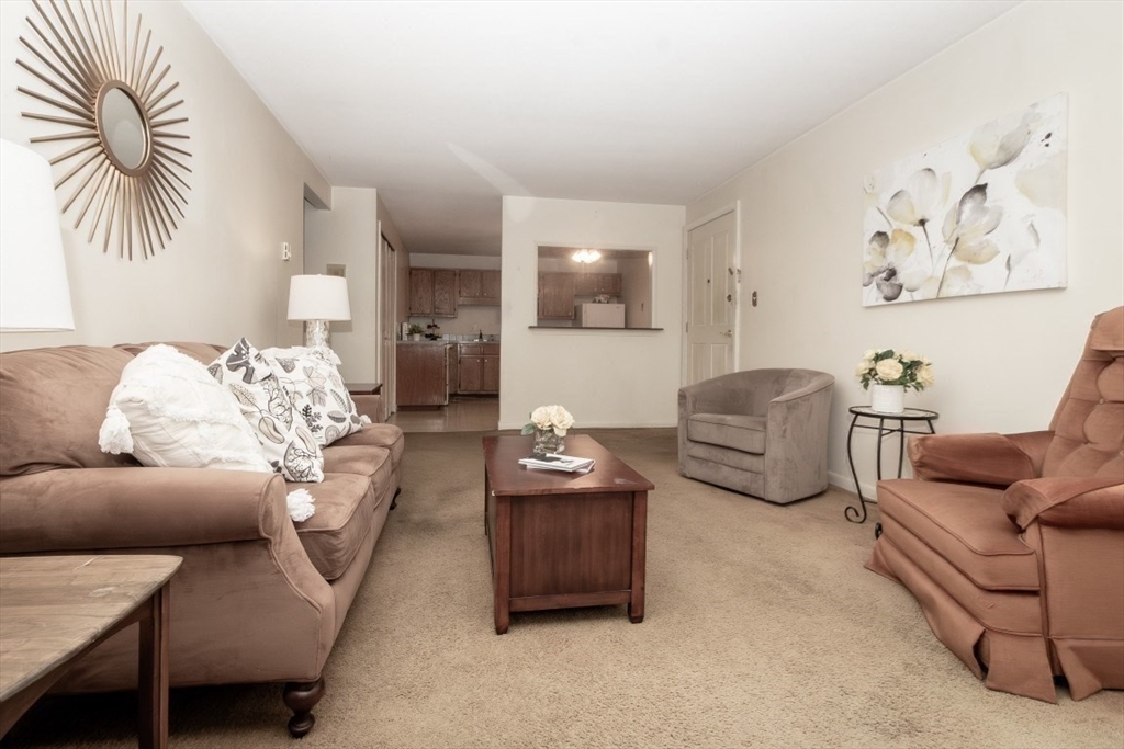 74 Beach St 6-8