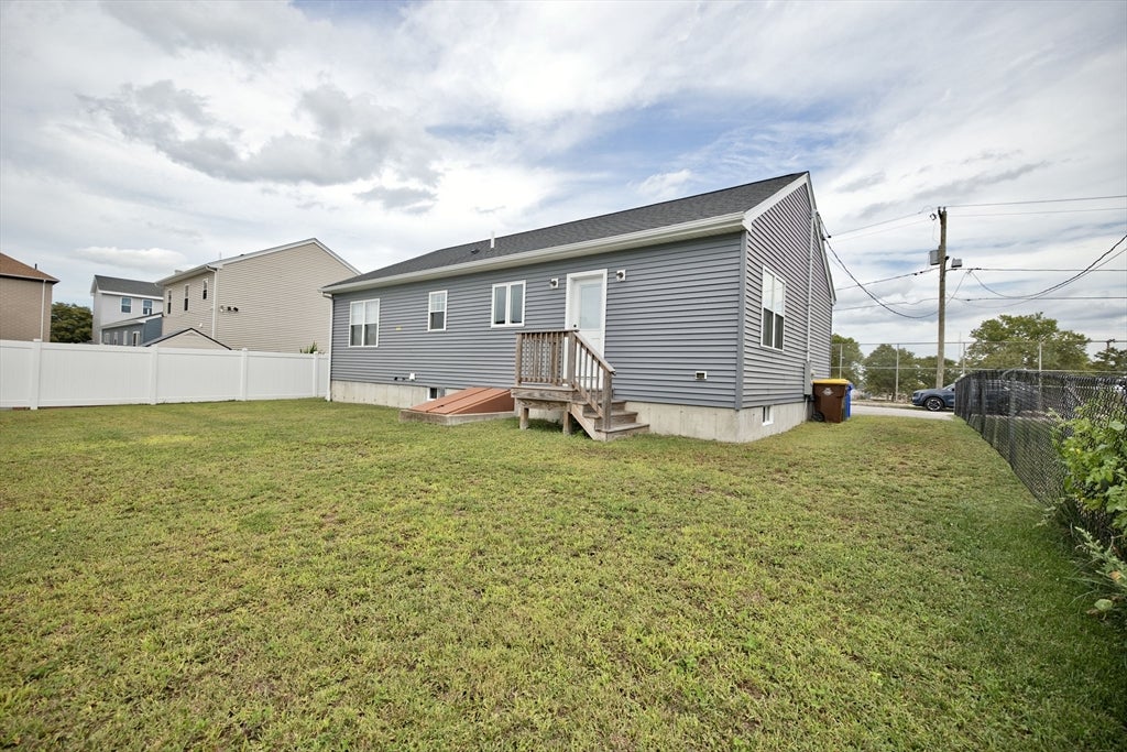 53 Pulaski St, Fall River, MA, 53 Pulaski St, Fall River, MA Photo #8