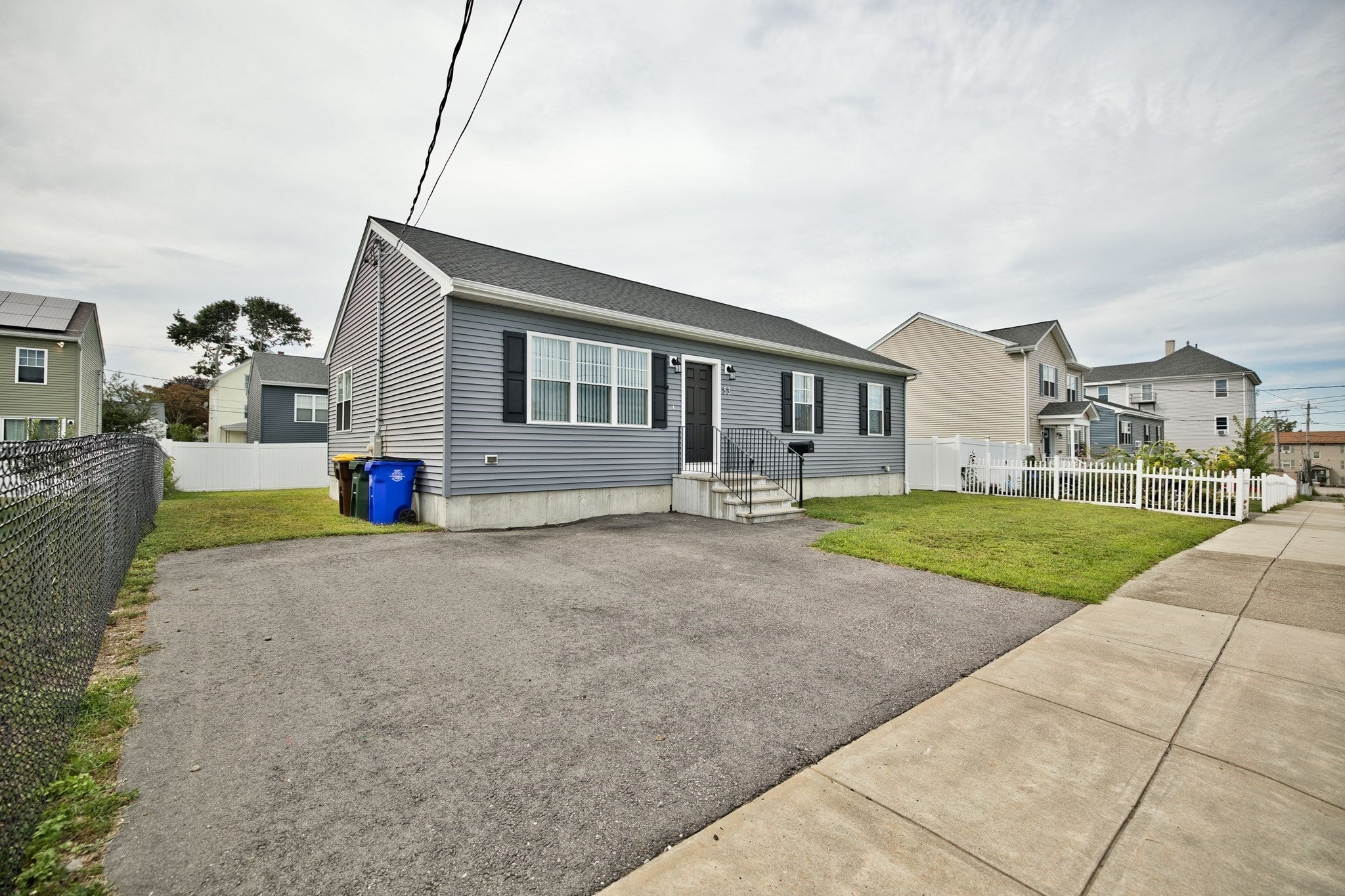 53 Pulaski St