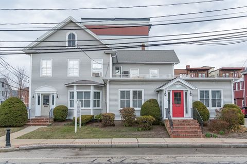 Photo of 79-81 Franklin St, Framingham, MA 01702 (MLS # 73499740)