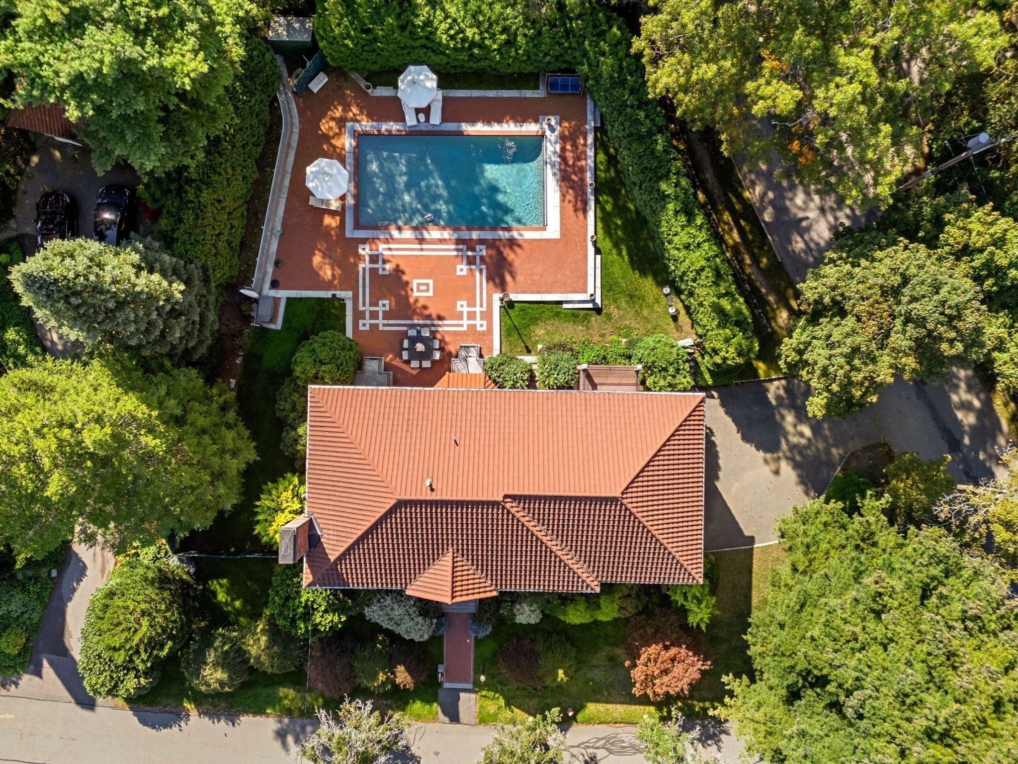 7 Monadnock Rd