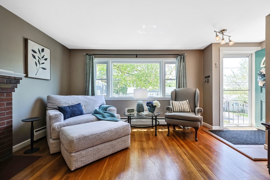 27 Sunflower Rd