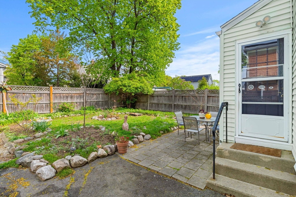 25 Alden Place, Newton, MA Photo #26